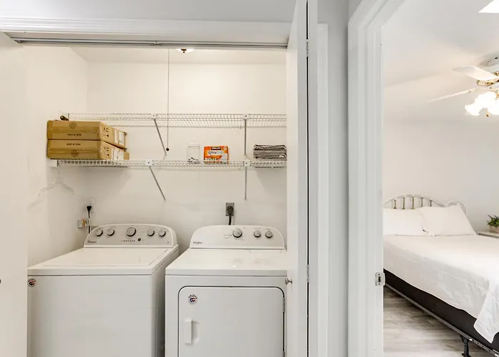 Pet-friendly Near Dtwn Tallahassee! Tallahassee