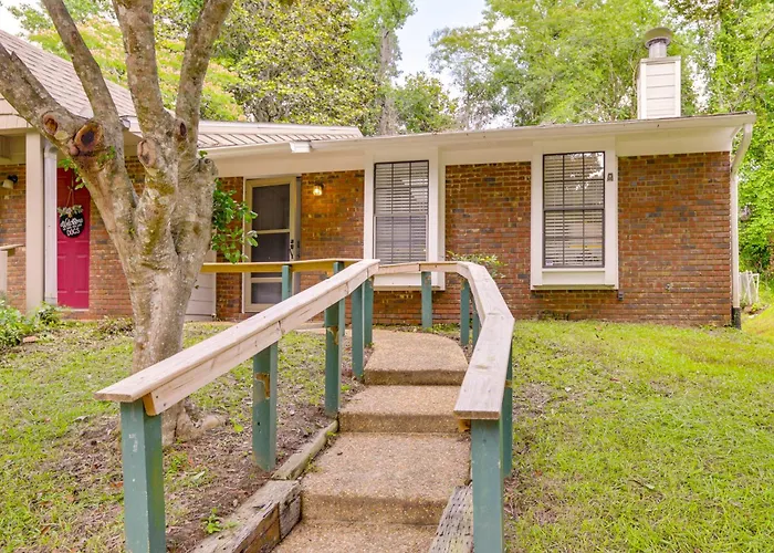 Pet-friendly Near Dtwn Tallahassee! * Tallahassee