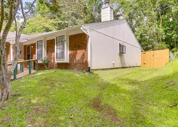 Сasa de vacaciones Pet-friendly Near Dtwn Tallahassee!